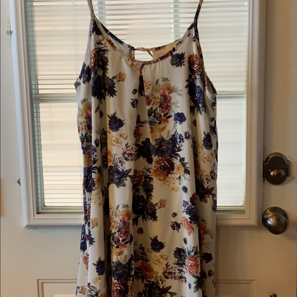 Floral dress - Picture 1 of 1